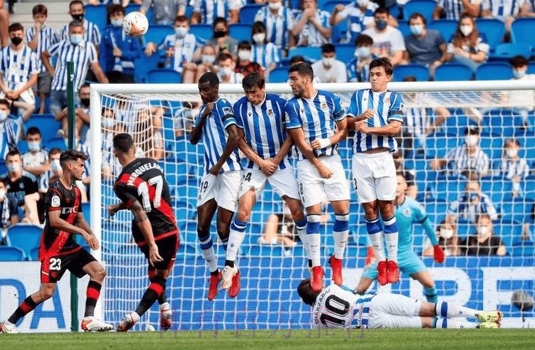 【大地霸霸】西甲赛场:皇家马德里 vs 皇家社会 【大地霸霸】西甲赛场:皇家马德里 vs 皇家社会