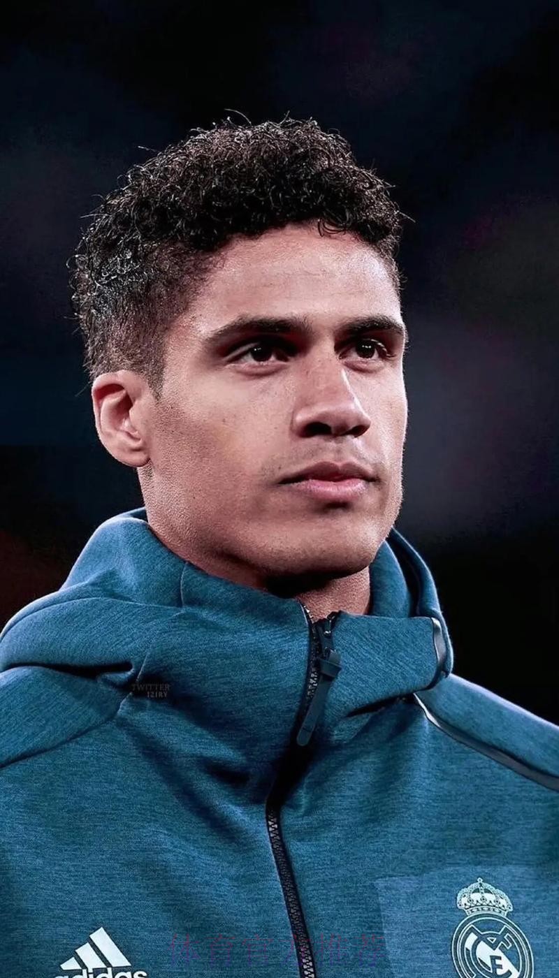 斯基拉:瓦拉内接近与皇马续约至2025年 斯基拉:瓦拉内接近与皇马续约至2025年