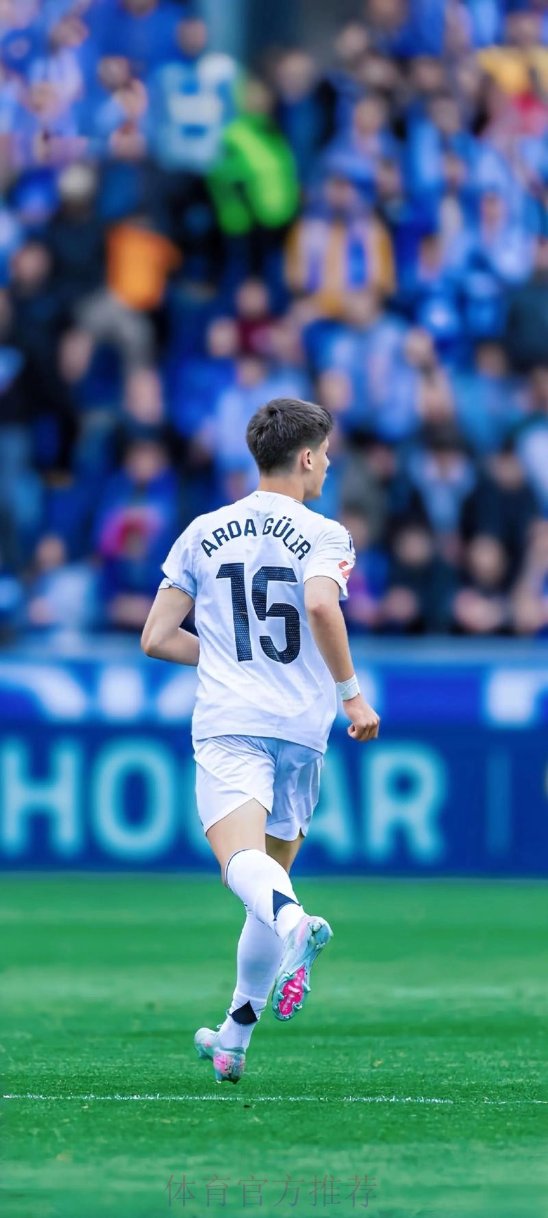 意媒:卡马文加决定今夏离开雷恩 皇马高度关注 意媒:卡马文加决定今夏离开雷恩 皇马高度关注